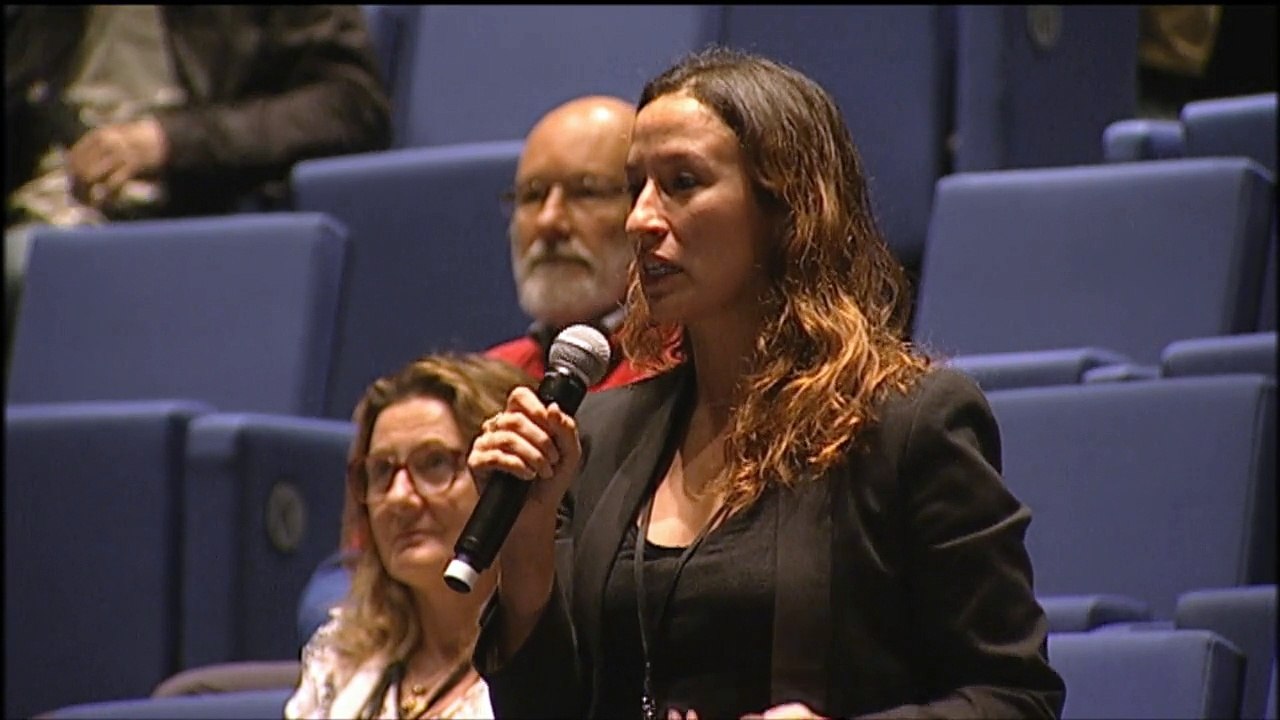 15A - Becoming a social entrepreneur: Dream or reality?