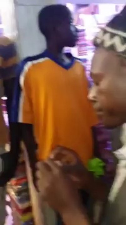 Le plus grand vendeur du Sénégal : "Pape Diouf a volé ma chanson, voici la version originale"