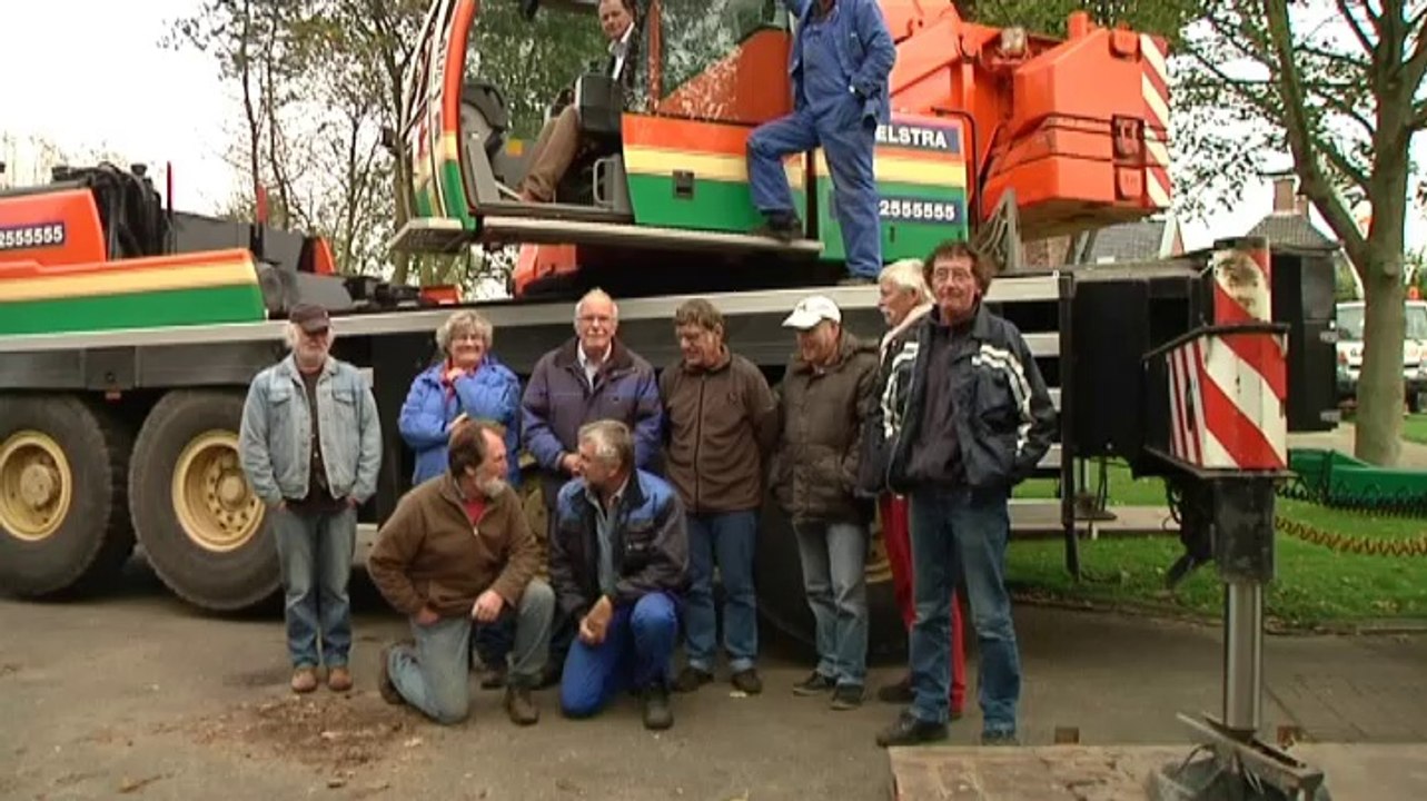 Molen Eva weer in skyline Usquert - RTV Noord