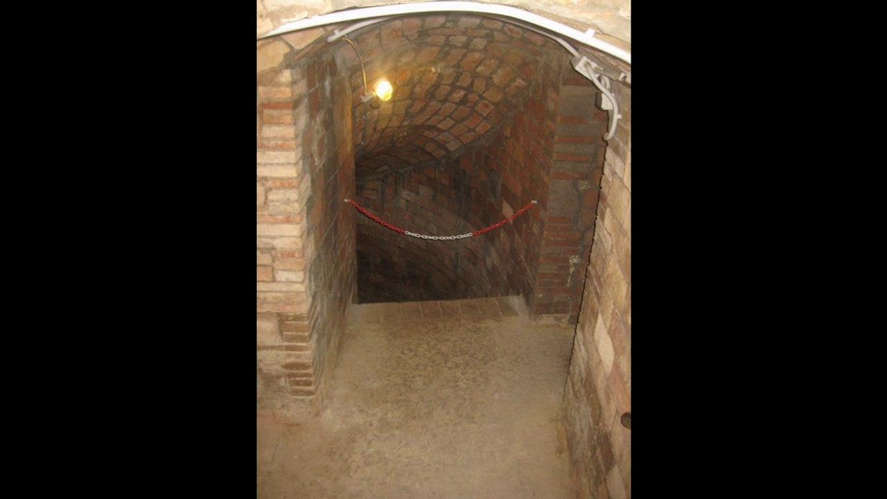 Refugio de la Plaça del Diamant (Barrio de Gràcia) Barcelona