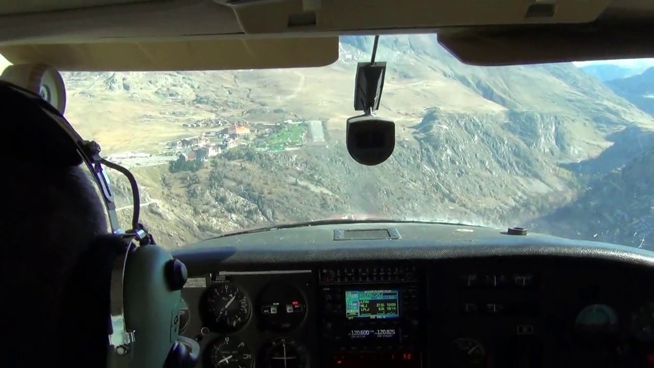 Altiport Alpe d'Huez en Cessna 182