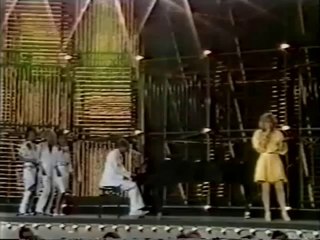 Bernadette - Sing Me A Song