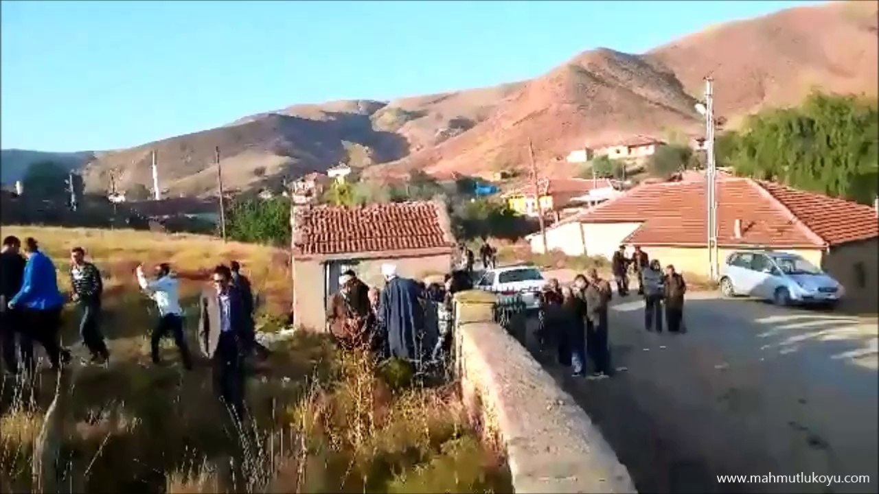 Kurban Bayrami 2014 - Namazdan Sonrasi ve Mezar Ziyareti - Mahmutlu Koyu