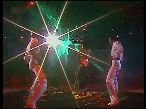 Amil Stewart - Light my fire