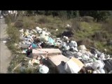 Aversa (CE) - Erbacce e rifiuti in Via San Lorenzo, la protesta dei residenti (24.10.14)