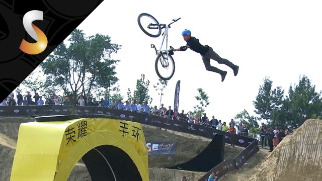 1st Daryl Brown Honor MTB Pro Final - FISE World Chengdu-China 2014