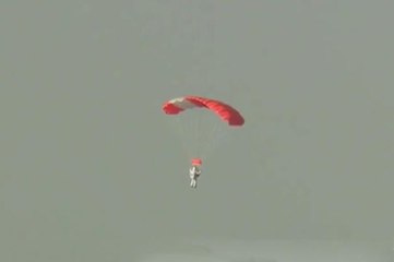 Google yöneticisi uzaydan atlayış rekoru kırdı