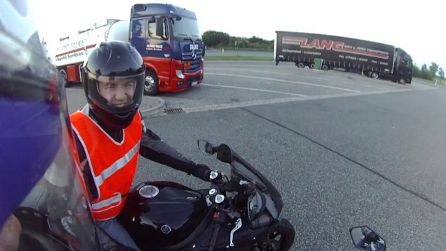 ZX6R vs R6 Almanya Otobanı - Araba Tutkum