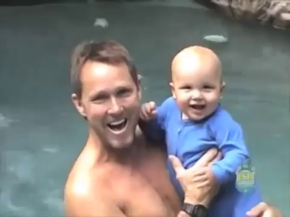World's most amazing Video captured by security camera - O'Seriously