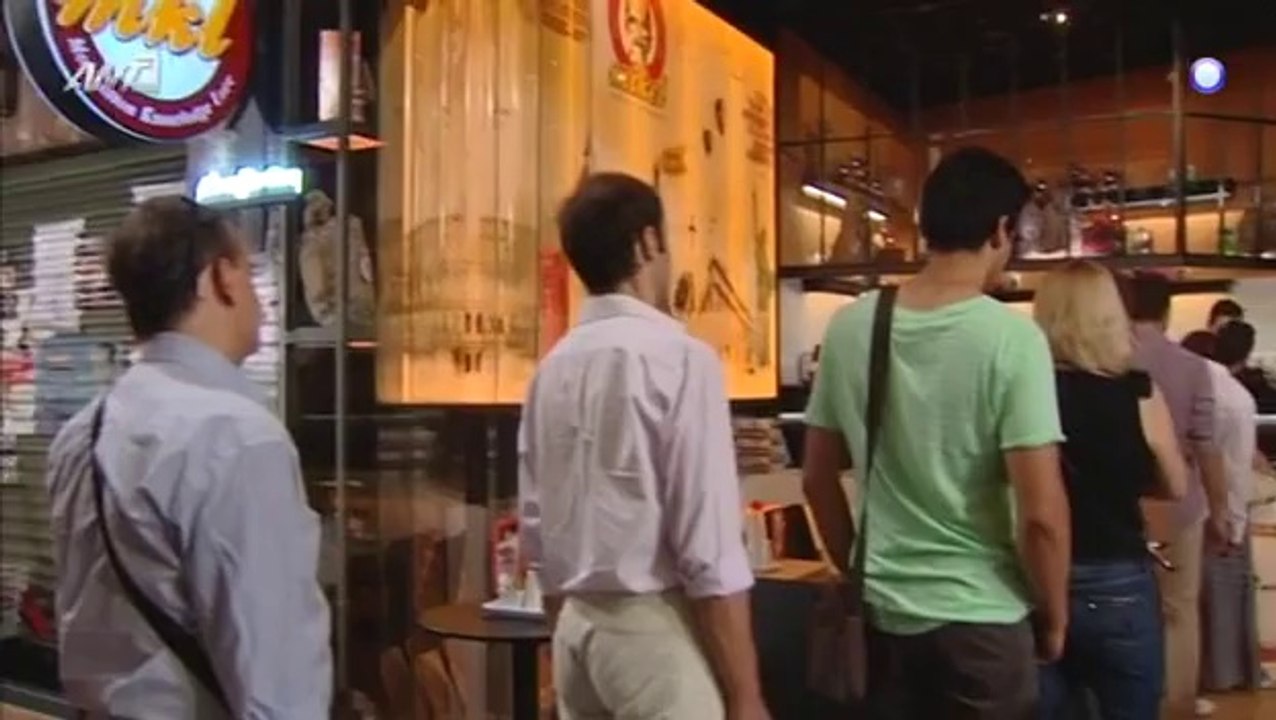ΤΡΙΧΕΣ S01E04