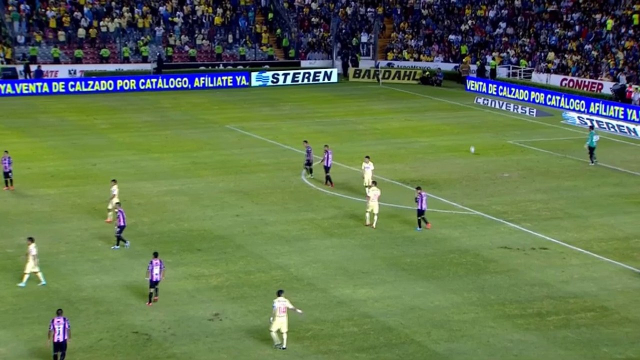 Liga MX: Ronaldinhos Horror-Tritt