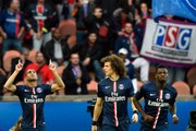 Selecionável, Lucas faz dois e comanda vitória do PSG