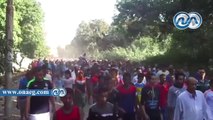 بالفيديو.. الآلاف يشيعون جثمان شهيد 