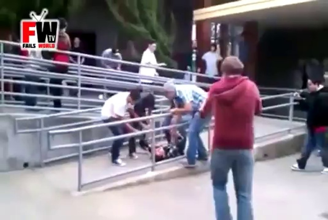 [+18 ~ Sexy Funny Girl]Parkour At School Gone Bad !! - Fails World
