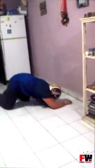 [+18 ~ Sexy Funny Girl]Faceplant on the fridge