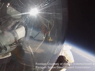 World Record : Alan Eustace beats Felix Baumgartner with a jump from 135,000 Feet