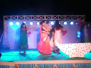 dulhan dance red dance group sabla...kaavy