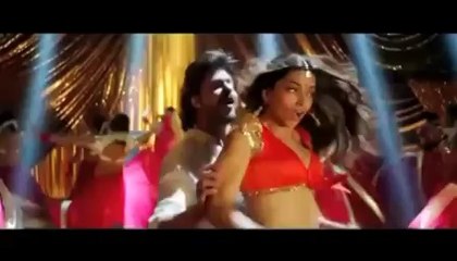 Film Happy New Year gets Grand Opening