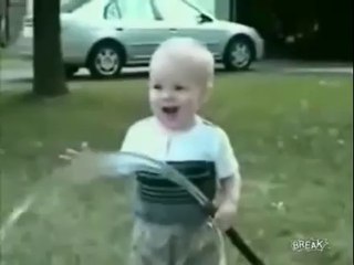 Su İçemeyen Çocuk  Komik Bebek