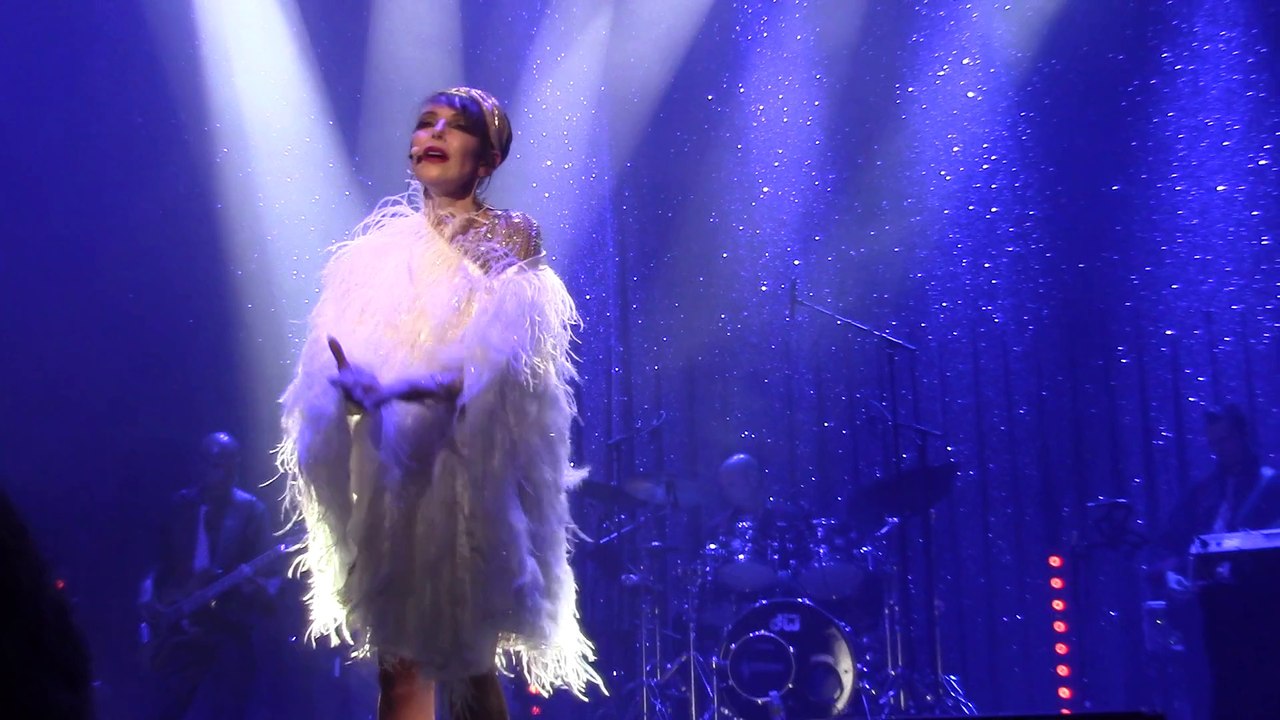 Jeanne Mas Reste Folies Bergère 17 octobre 2014