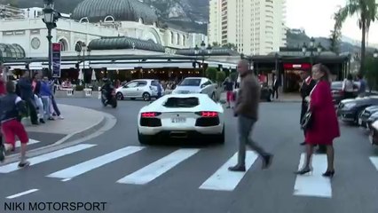 Vale Lamborghini Aventador'u Çarptı