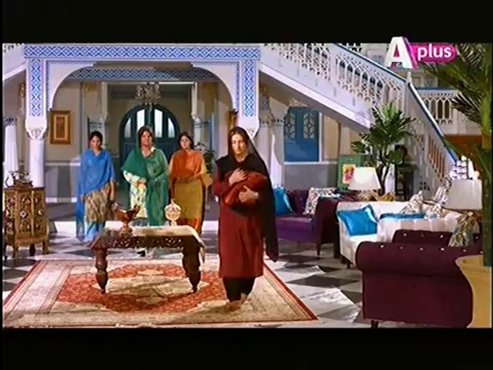 Kaneez Episode 19 Full