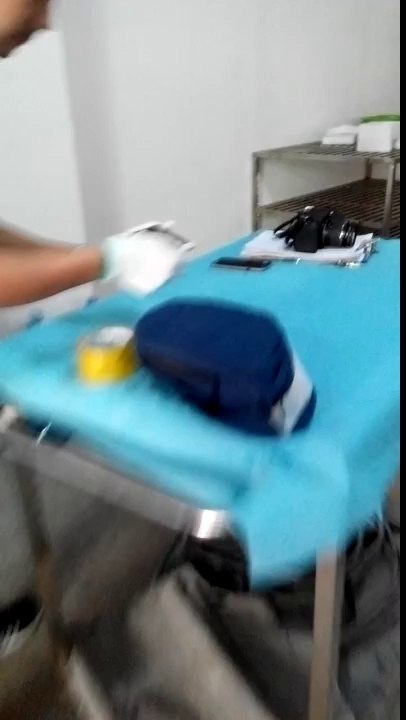 iPhone 6 challenges 10 angles 2.1m (7 feet) drop test with bumper case! factory leaking.