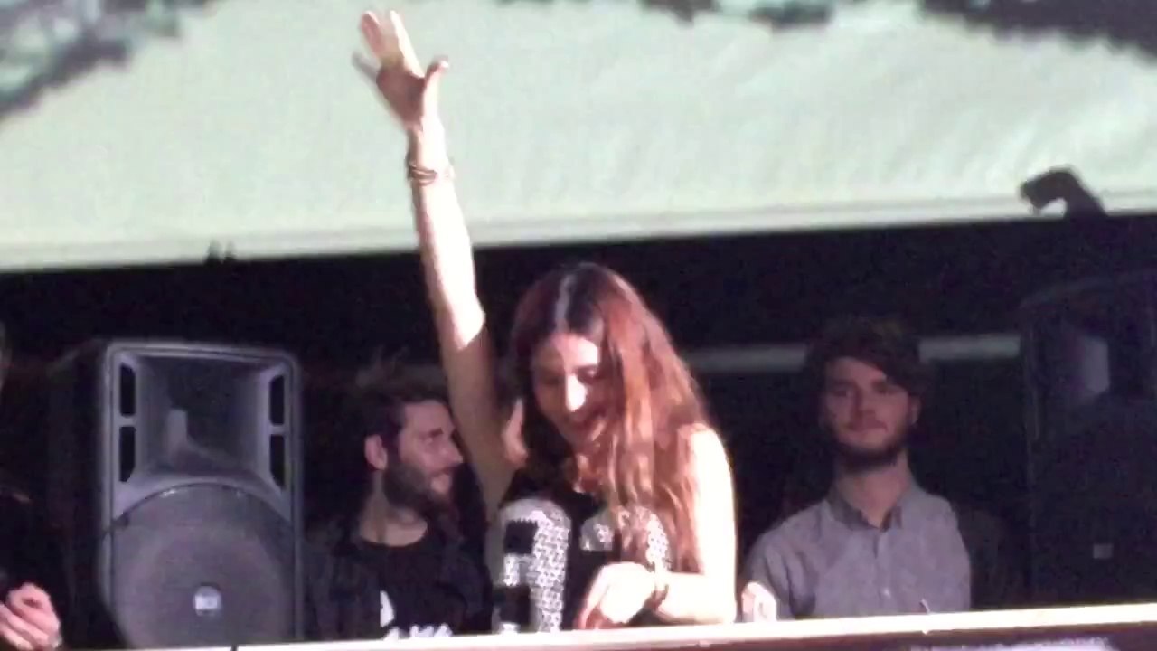 Juicy M live 5