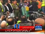 Bilawal Bhutto Attacked during Million March in London | Live Pak News