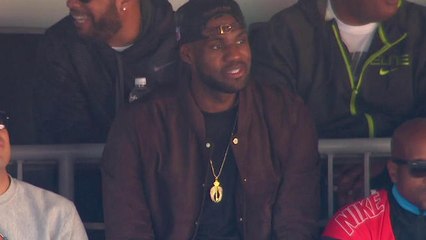 LeBron James cheers on Browns