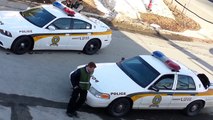 Arrestation musclée au Canada