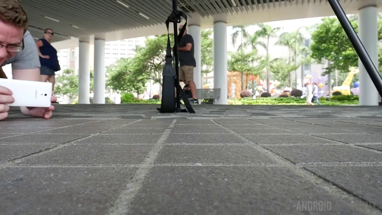 iPhone 6 vs 6 Plus Drop Test!