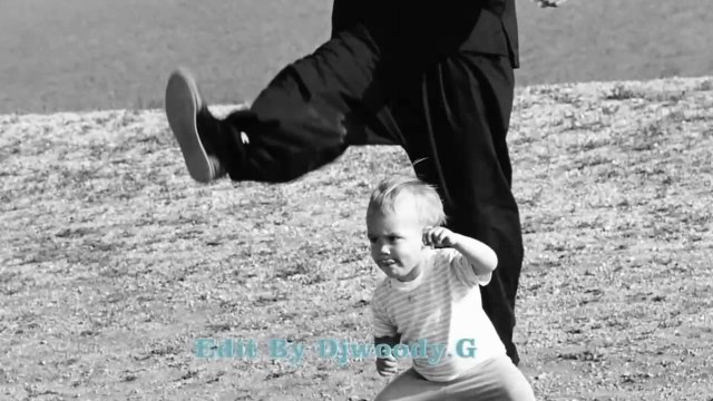 I AM BRUCE LEE - AMAZING BE LIKE WATER Bruce Lee video (2)