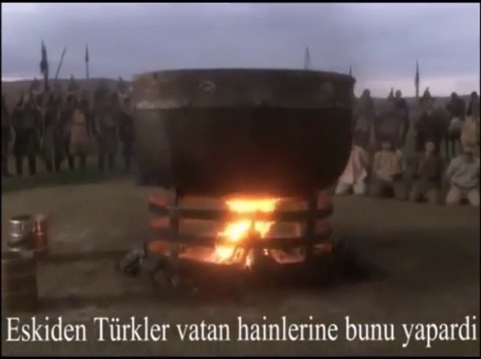 Eskiden Türk'e ihanetin sonu böyleydi.