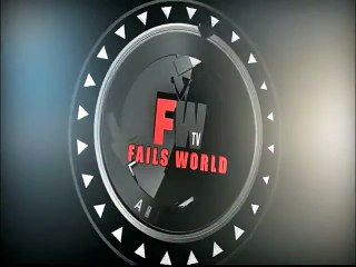 [+18 ~ Sexy Funny Girl]Sneezing Baby Have Power ! - FAILS WORLD