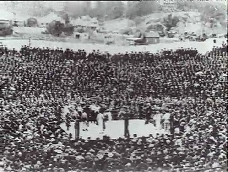 Jack Johnson vs Tommy Burns  1908-12-26