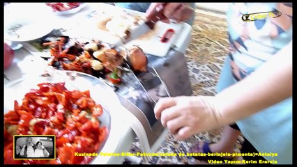 Kuzinede Patates-Biber-Patlıcan(salada de batatas-berinjela-pimenta)=Antalya