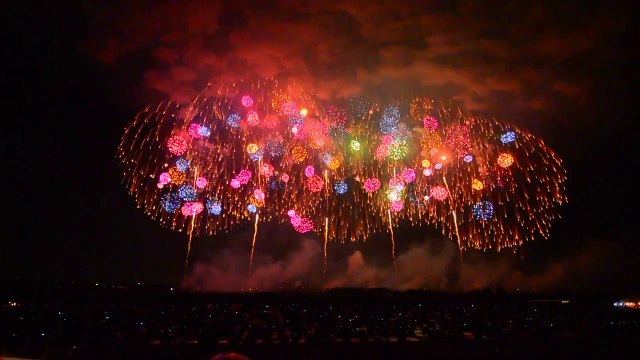 Record du monde du plus gros Feu d'Artifice!