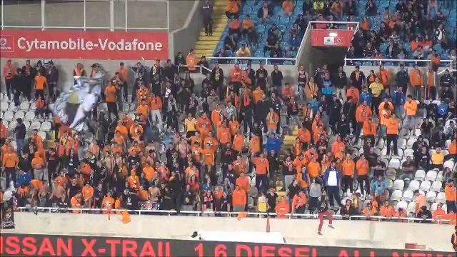 ΑΠΟΕΛ-Νέα Σαλαμίνα-fans ΑΠΟΕΛ (9)
