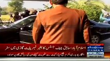 CJP Iftikhar Chaudhry Travelling In Vehicle Without Number Plate In Islamabad