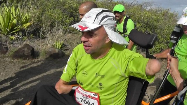 Philippe Croizon relève le défi du Grand raid de la Réunion