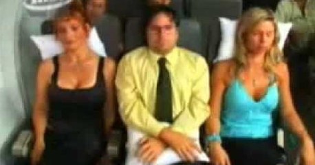 Uçakta Zor Durum - )