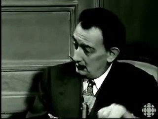 Salvador Dalí - French Interview