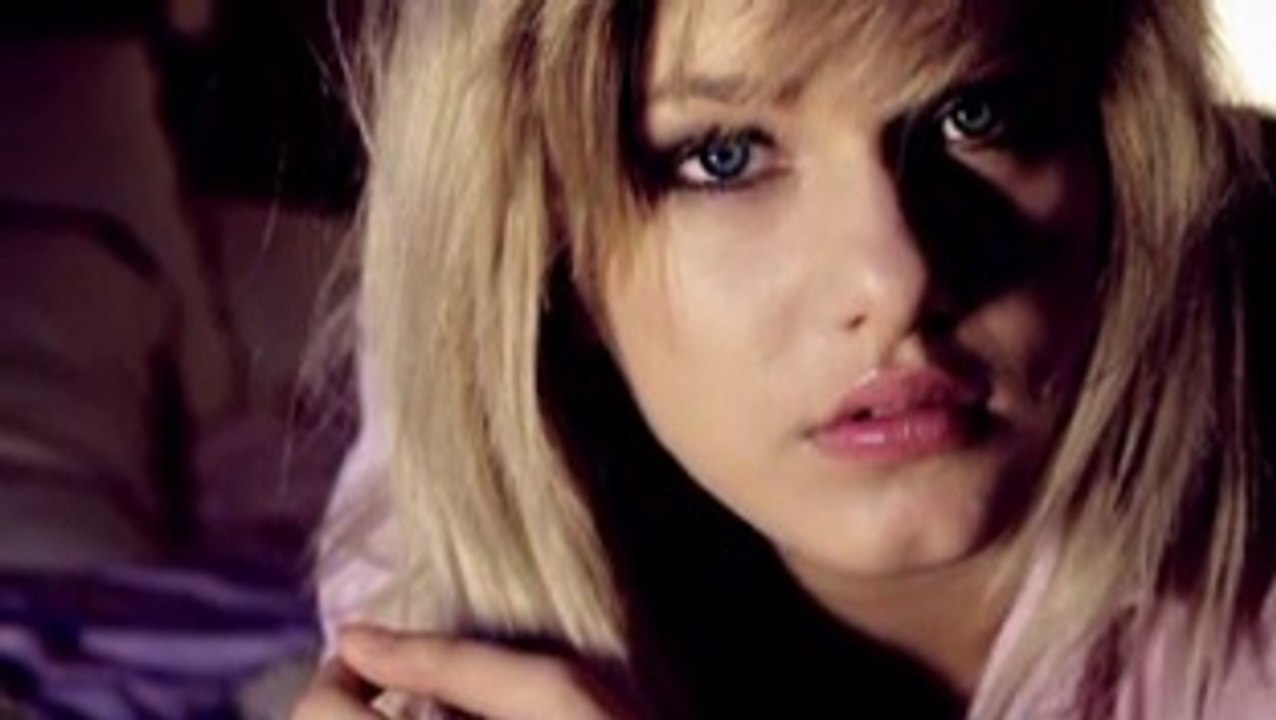 Gisele Bündchen Feat. Bob Sinclar - Heart Of Glass (Áudio)