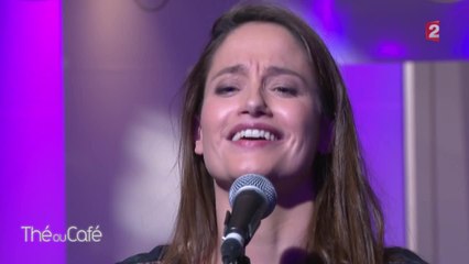 Marie GILLAIN chante "New York New York" - Thé ou café du 18 Octobre 2014