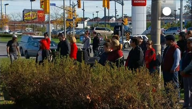 ادای احترام به قربانی حمله تروریستی اتاوا