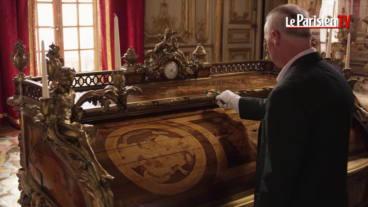 Le château de Versailles met en scène le mobilier du XVIII  siècle