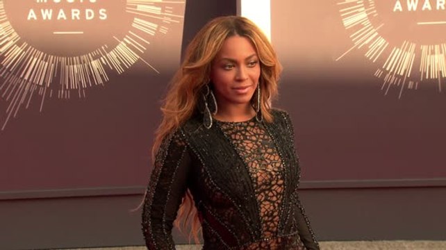 Beyonce to Launch Fall 2015 TopShop Athletic Clothing Line