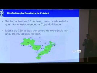 Gallo anuncia a construção de 15 centros de treinamento para a base