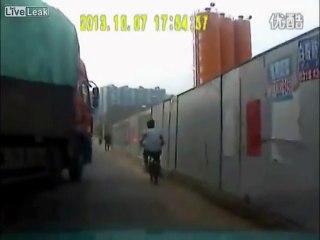 [+18 ~ Sexy Funny Girl]Best Insurance Scam Attempt Ever! [Made in China]